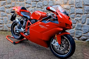 Ducati 999 s   conservata ,originale e accessoriat