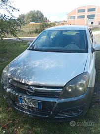 OPEL Astra 3ª serie - 2005