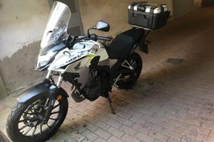 Honda CB500X Accessoriata