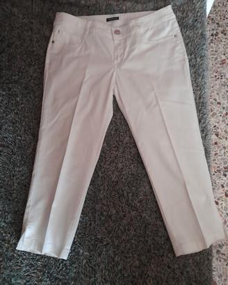 Pantaloni 3/4 bianchi Motivi