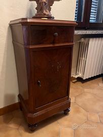 Mobiletto / Comodino antico d'epoca in noce con ca