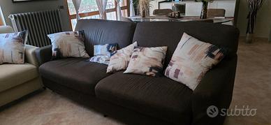 Divani 3 posti marrone