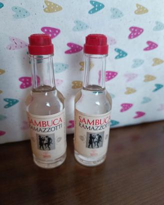 2 Bottigliette mignon sambuca Ramazzotti