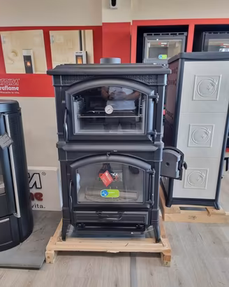 Isotta Forno stufa a legna con forno La Nordica