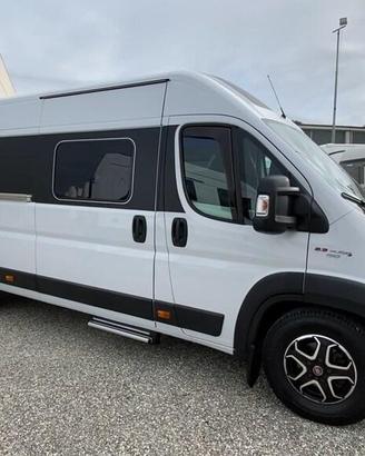 Tyson Van 01