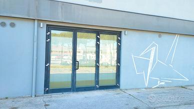 Locale commerciale a Campiglione