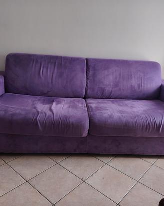 Divano letto tre posti 
