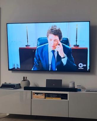 TV Samsung 55  con imballo + staffa inclusa nuova