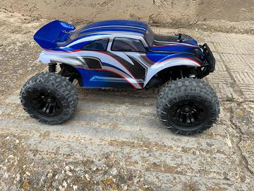 Macchina RC a scoppio