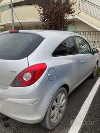 opel corsa gpl anno2012 156600km, GOMME NUOVE 4STA