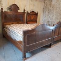 Letti in noce '800