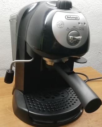DE LONGHI MACCHINA PER CAFFE ESPRESSO E CAPPUCCINO