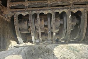 Attrezzo Agricolo Macina Pietre