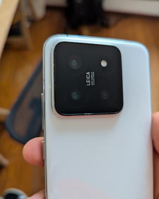Xiaomi 14 (SCAMBI)