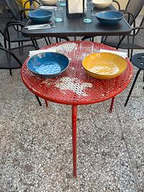 Tavolino da esterno tondo