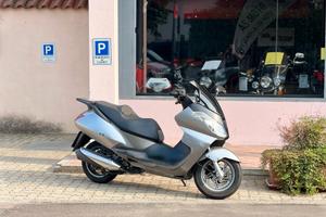 Aprilia Atlantic 200 in promo di 400€