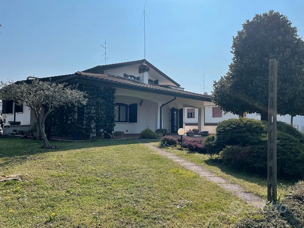 Belfiore: villa singola con giardino - Vista 4