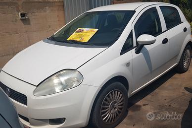 Ricambi auto grande punto anno 2007 cc 1.3 d