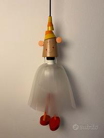 Lampadario in legno per camera bambino