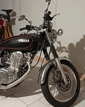 Yamaha Sr 400