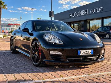 PORSCHE PANAMERA 313000 Km DI STORIA. ECCEZIONALE