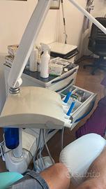 postazione mani e piedi e pulizia viso