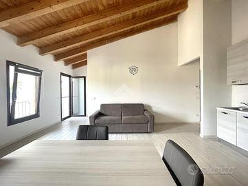 2 LOCALI A CASTELVERDE