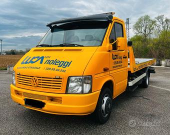 Carroattrezzi soccorso stradale VW Comear patenteC