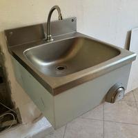 Lavabo a parete in acciaio inox 50x50 cm