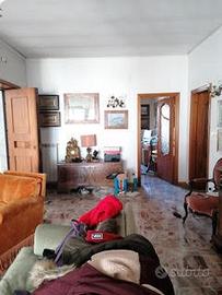 ZONA OROLOGIO Villa abbinata con due unità