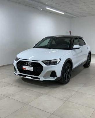 Audi A1 allstreet 30 TFSI S tronic Identity Contra