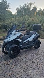 Scooter Qooder 400  patente B