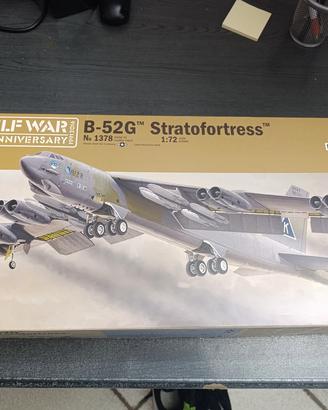 Aereo modello b52 stratorforress come nuovo