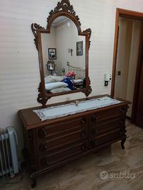 comodino con specchio