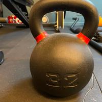 Kettlbell 32 kg Lacertosus