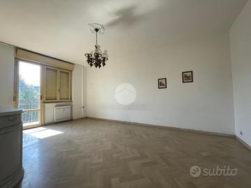 3 LOCALI A TERNI