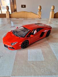 Burago Lamborghini Aventador 1/18