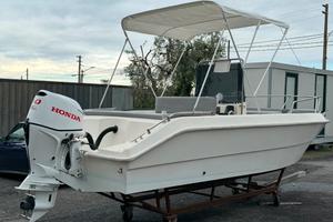BARCA A MOTORE OPEN 5,70m (motore Honda 40hp)