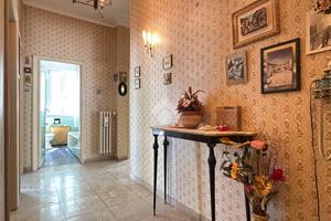 3 LOCALI A ASCOLI PICENO