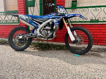 Motocross senza targa