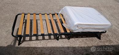letto singolo richiudibile  doghe e materasso 