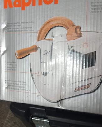 Macchinetta per intonaco rustico 