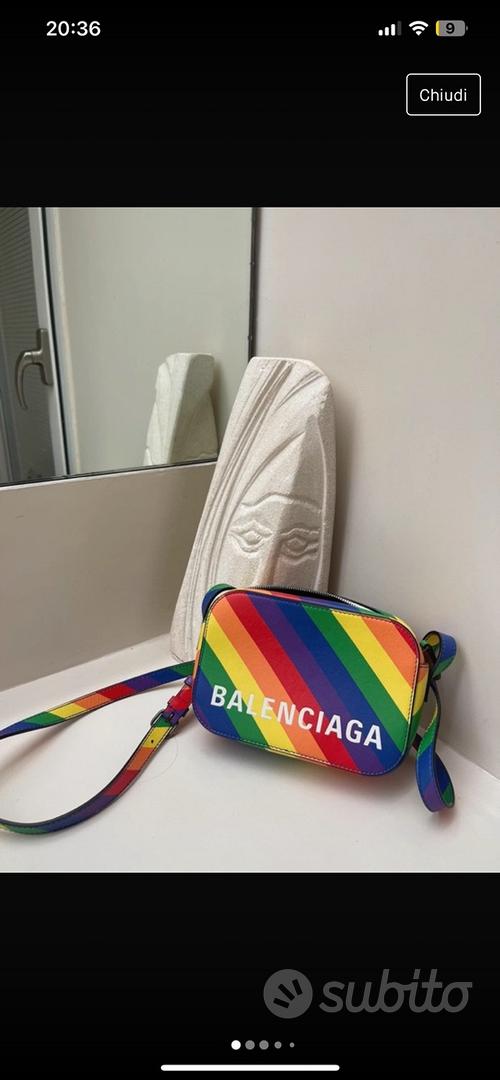 Felpa sale balenciaga arcobaleno