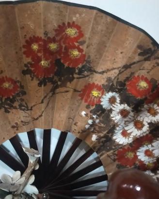 Ventaglio pieghevole antico stile orientale 