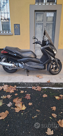 Xmax 125