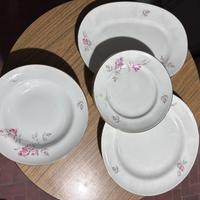 Servizio piatti Richard Ginori completo