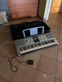 Pianola Yamaha