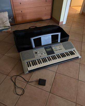 Pianola Yamaha