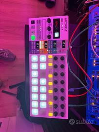 Arturia beatstep pro + decksaver + accessori