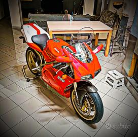Ducati 996 prima serie 5000 km originali.